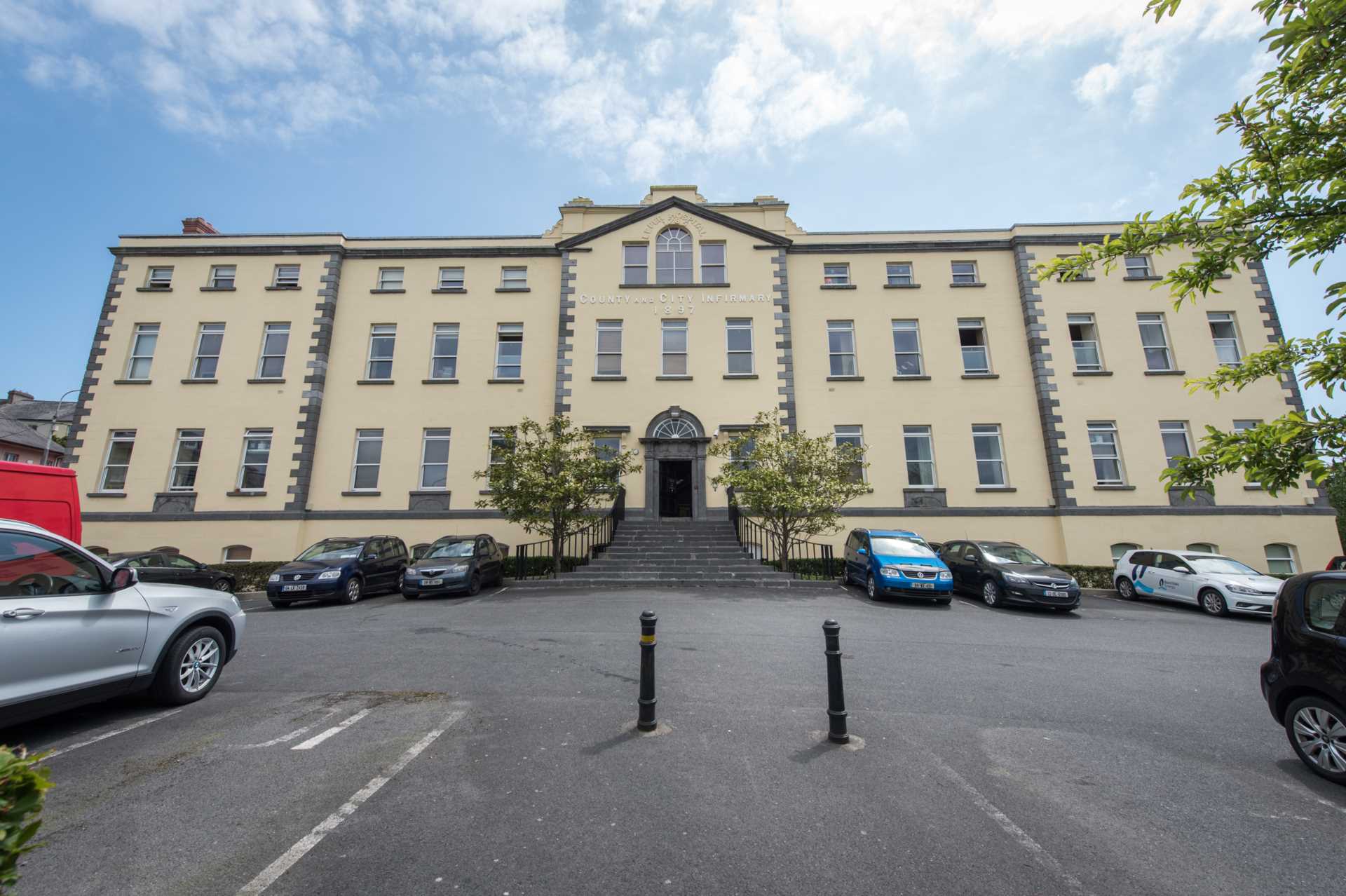 Apartments 412 & 212, The Old Infirmary, Johns Hill, Waterford City