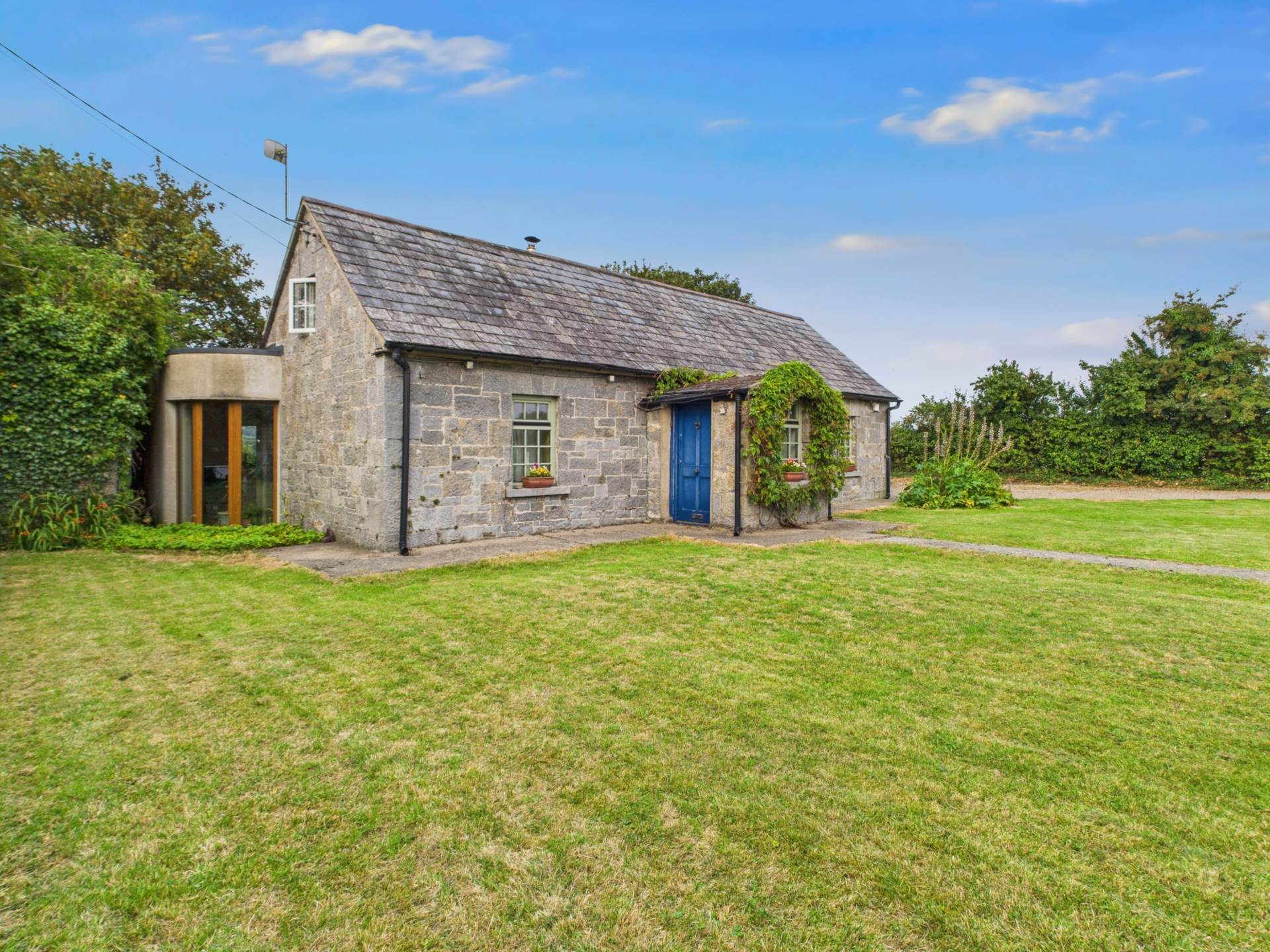 The Stone Kelly, Corloughan, Piltown, Co.Kilkenny