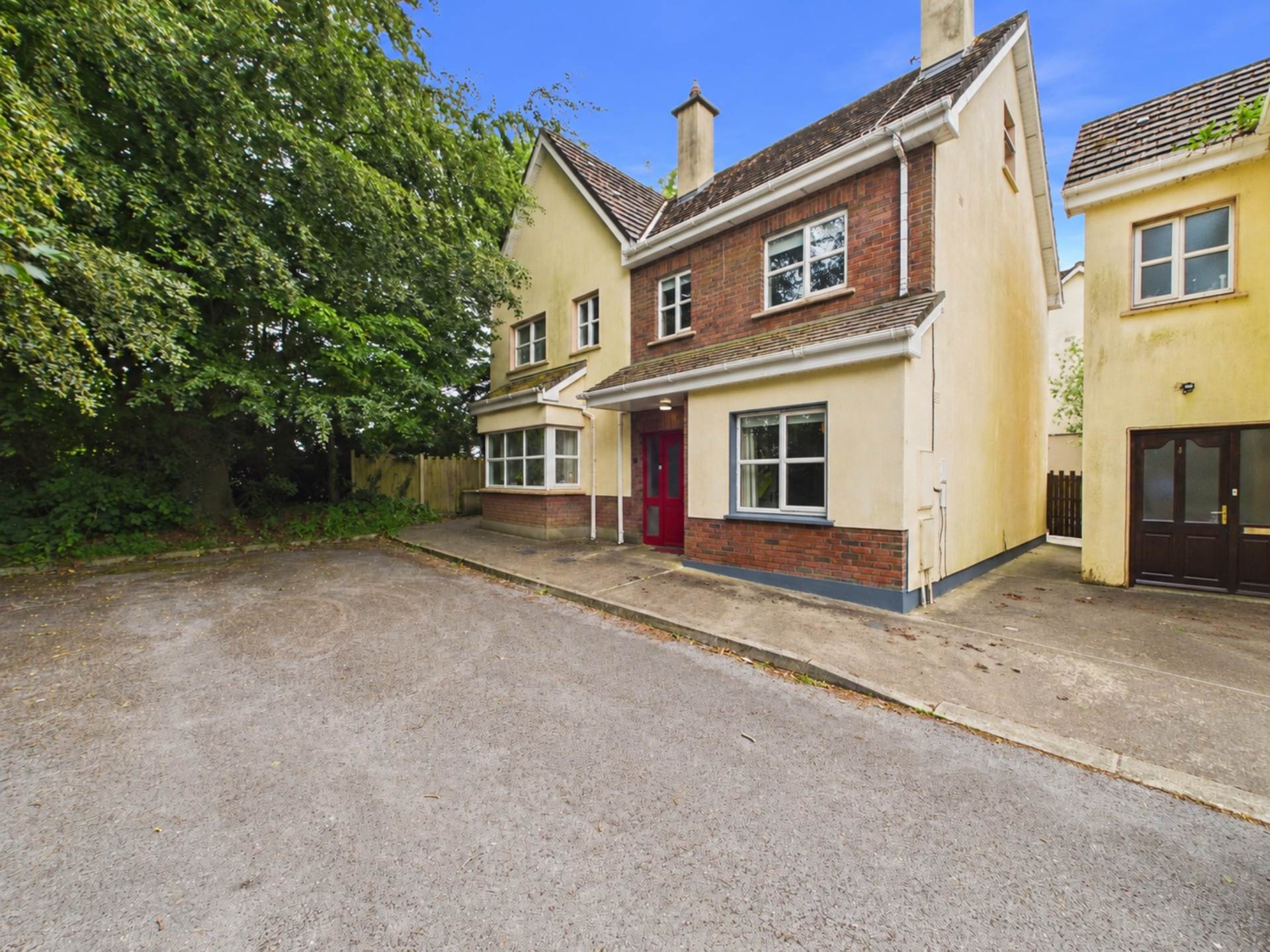 2 Estuary Wood, Ferrybank, Slieverue, Co. Kilkenny, X91KXV3