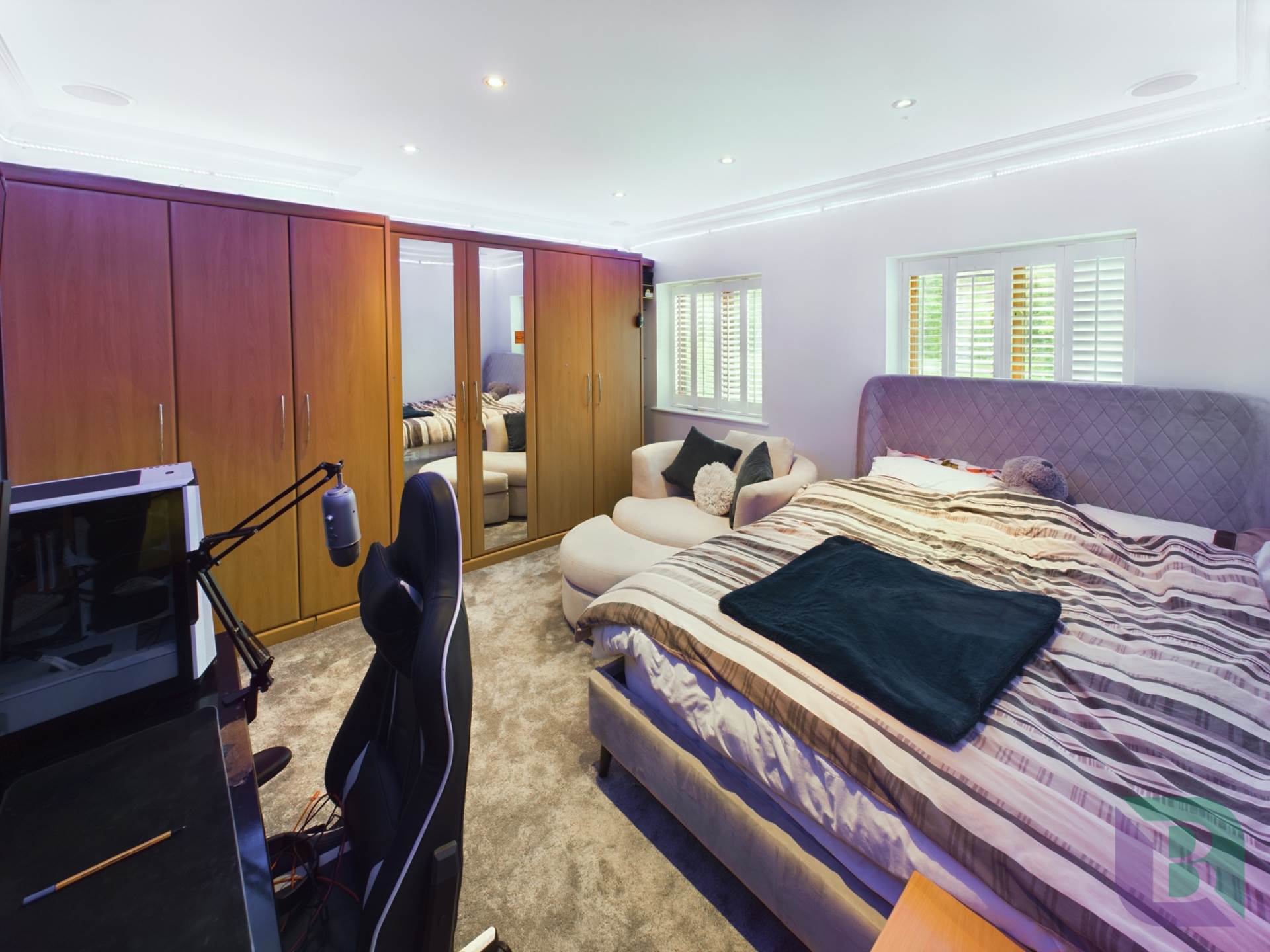 Ashford Crescent, Grange Farm, Image 15
