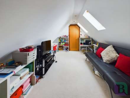 Ashford Crescent, Grange Farm, Image 34