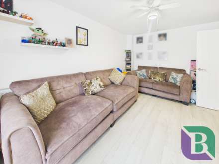 Burney Drive, Glebe Farm, Image 6