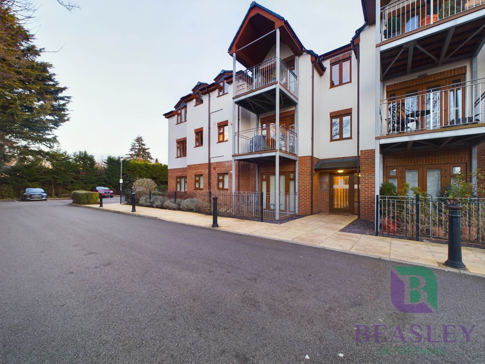 Club Lane, Woburn Sands, Image 1
