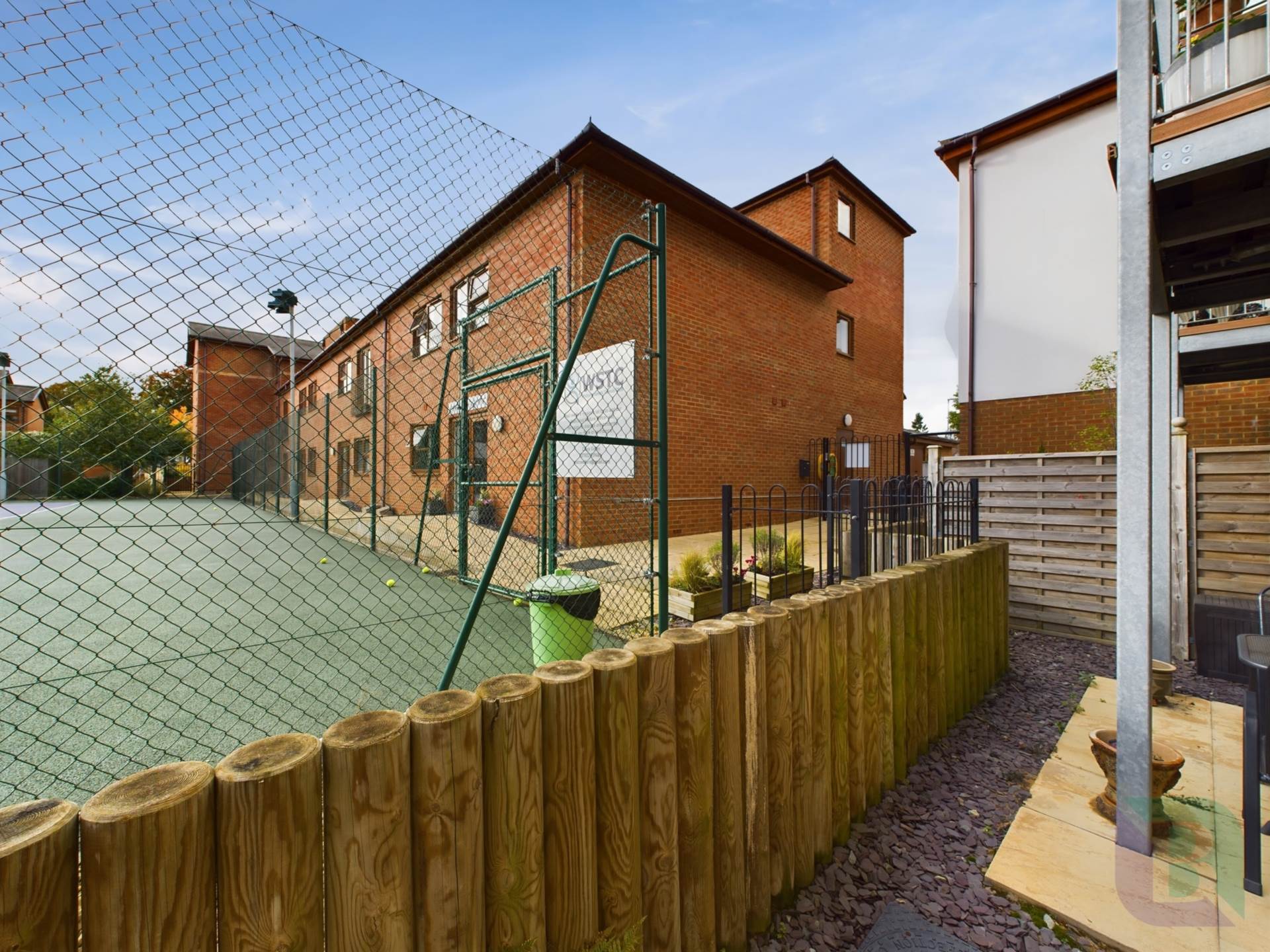 Club Lane, Woburn Sands, Image 15