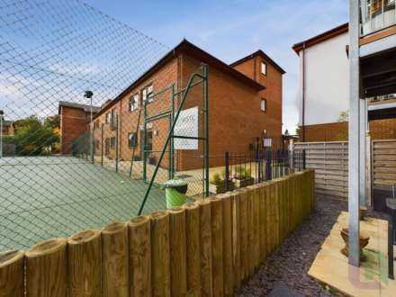 Club Lane, Woburn Sands, Image 15
