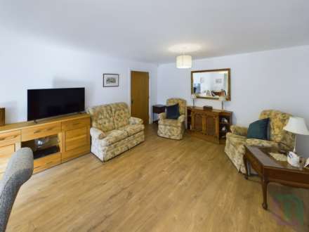 Club Lane, Woburn Sands, Image 4