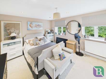 Larkswood Close, Milton Keynes, Image 11