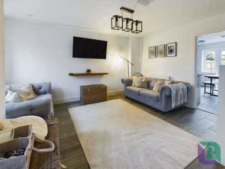 Bedford Road, Aspley Guise, Image 2
