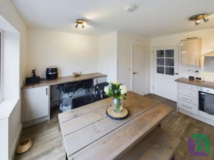 Bedford Road, Aspley Guise, Image 5
