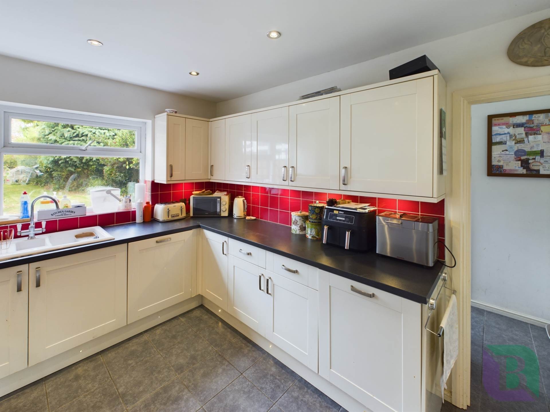 Newport Road, Milton Keynes, Image 9