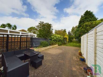 Newport Road, Milton Keynes, Image 25