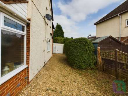 Newport Road, Milton Keynes, Image 27