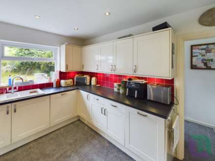Newport Road, Milton Keynes, Image 9