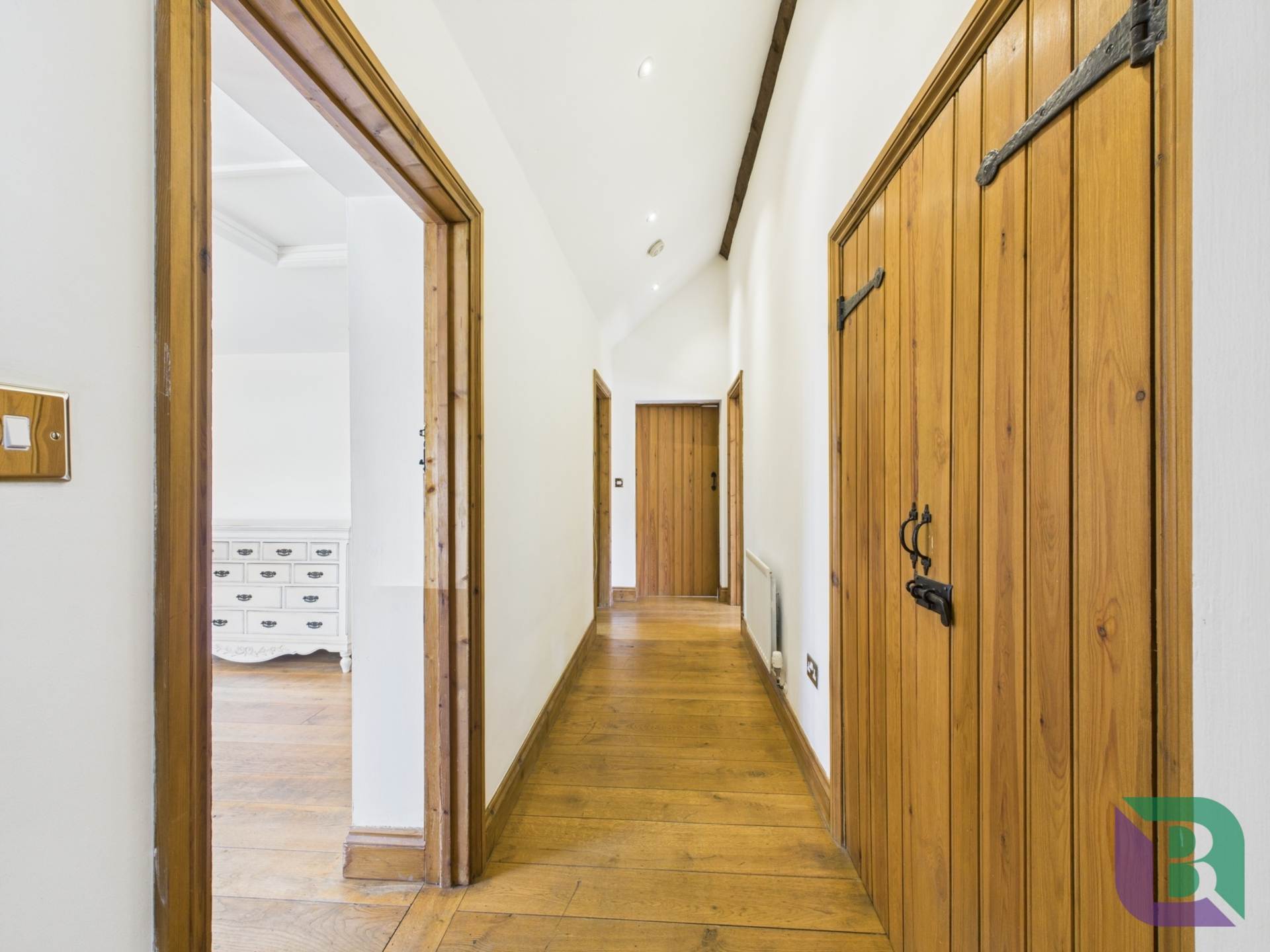 Herne Poplar Farm, Toddington, Image 12