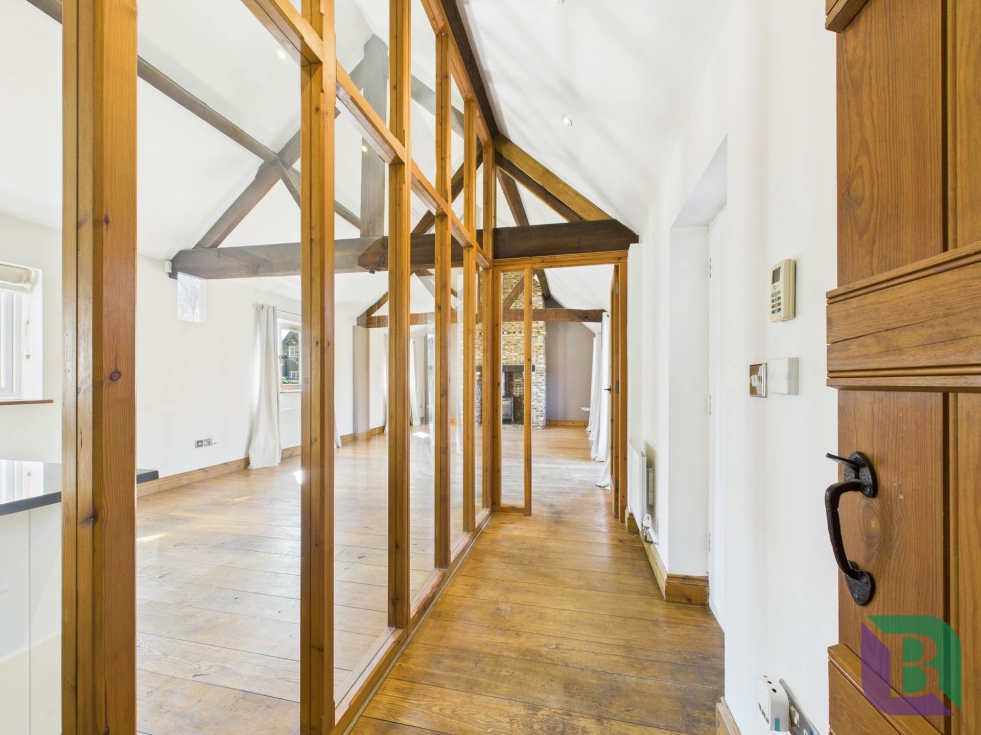 Herne Poplar Farm, Toddington, Image 9