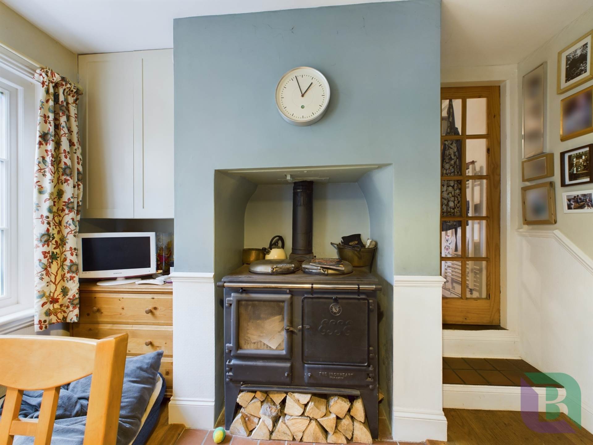 Church Road, Woburn Sands, Image 6