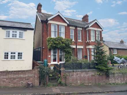 Church Road, Woburn Sands, Image 1