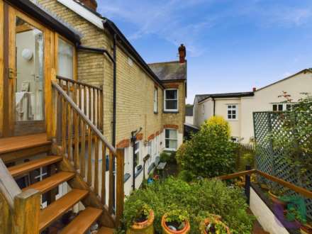Church Road, Woburn Sands, Image 19