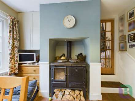 Church Road, Woburn Sands, Image 6
