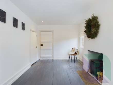 George Street, Woburn, Image 5