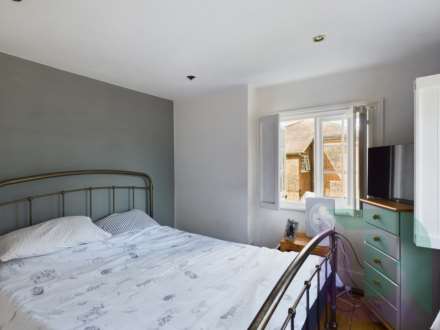 George Street, Woburn, Image 9