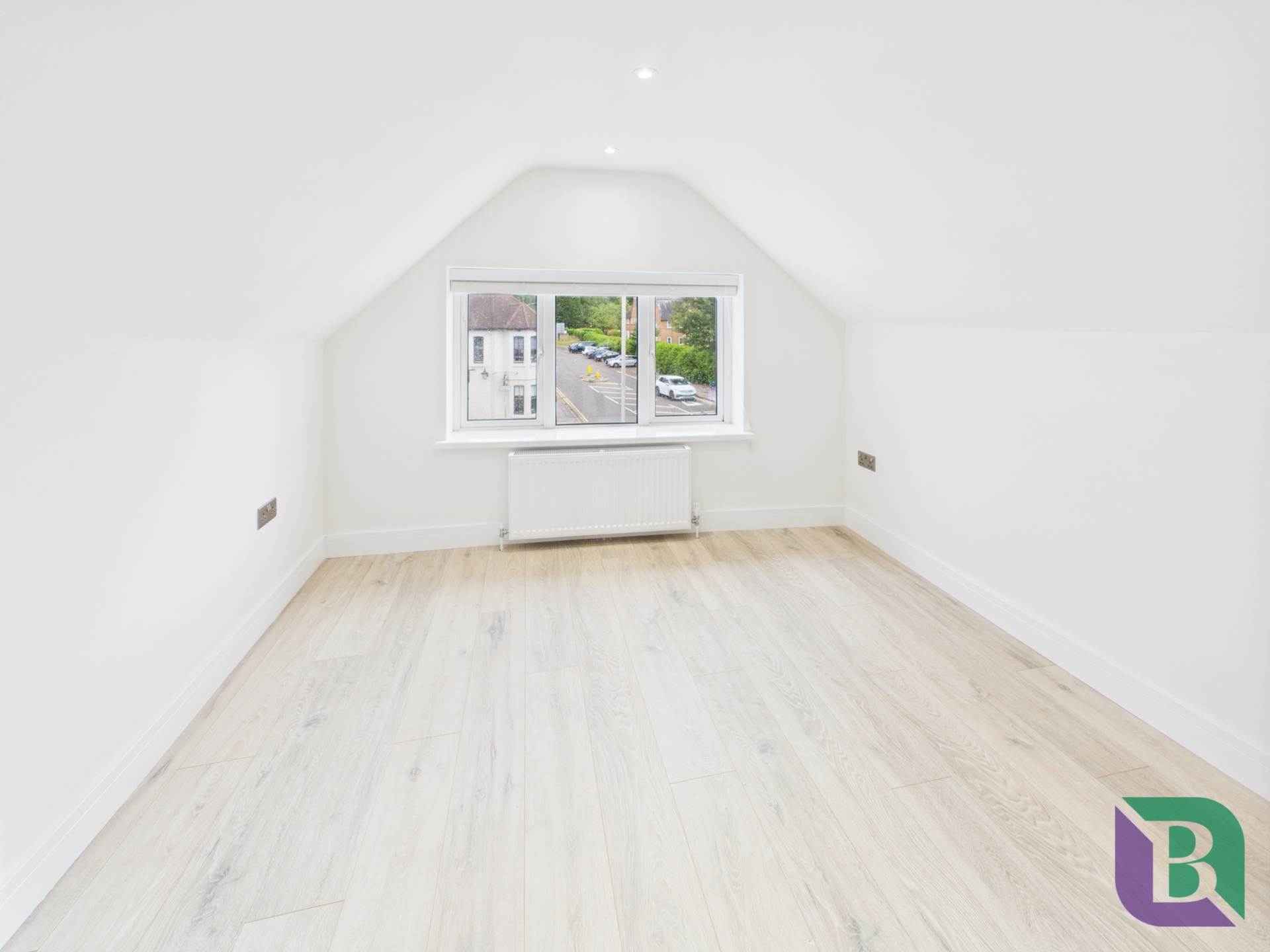High Street, Woburn Sands, Image 14