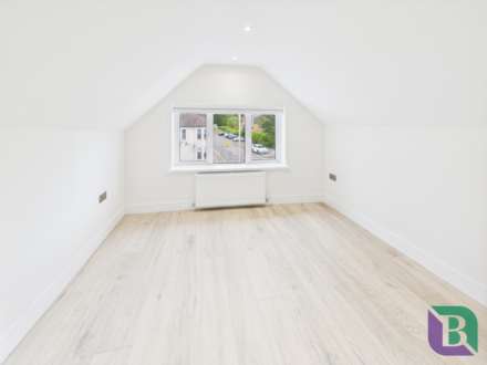 High Street, Woburn Sands, Image 14