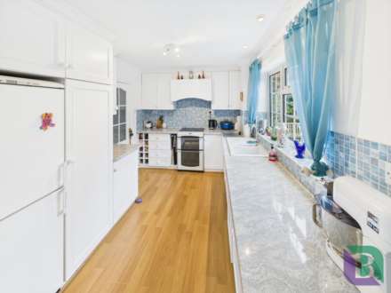 Tavistock Close, Woburn Sands, Image 6