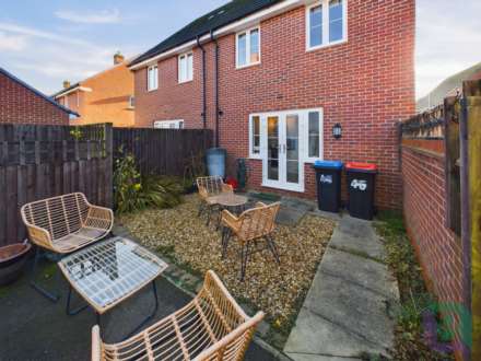 Drayhorse Crescent, Woburn Sands, Image 19