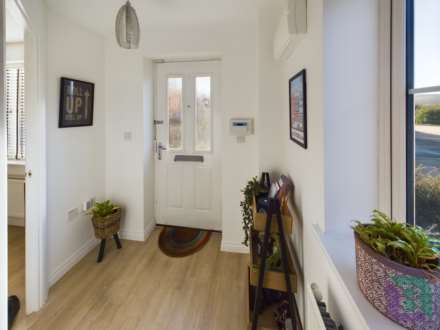 Drayhorse Crescent, Woburn Sands, Image 9
