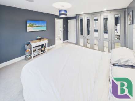 Menday Gardens, Milton Keynes, Image 12