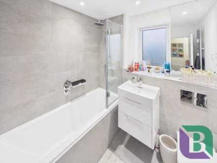 Menday Gardens, Milton Keynes, Image 18