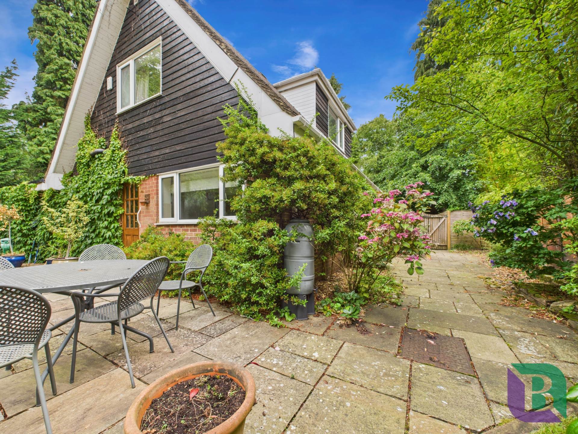 Church Road, Aspley Heath, Image 3