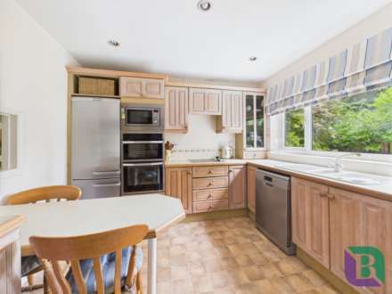 Church Road, Aspley Heath, Image 10