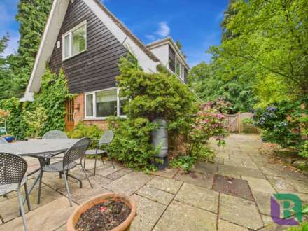 Church Road, Aspley Heath, Image 3