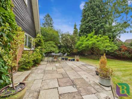 Church Road, Aspley Heath, Image 30