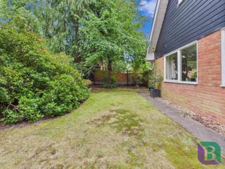 Church Road, Aspley Heath, Image 31