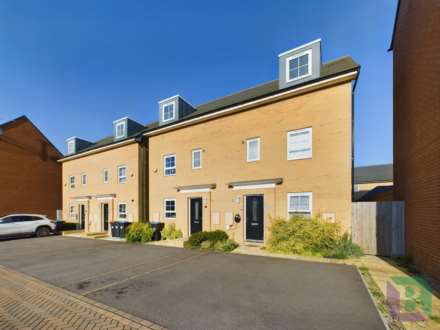Bolebec Avenue, Eagle Farm South, Image 1
