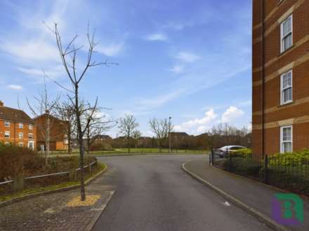 Kiln Drive, Woburn Sands, Image 12