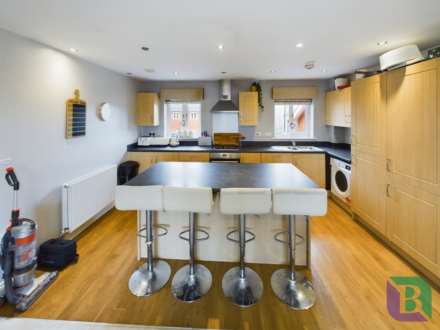 Kiln Drive, Woburn Sands, Image 2