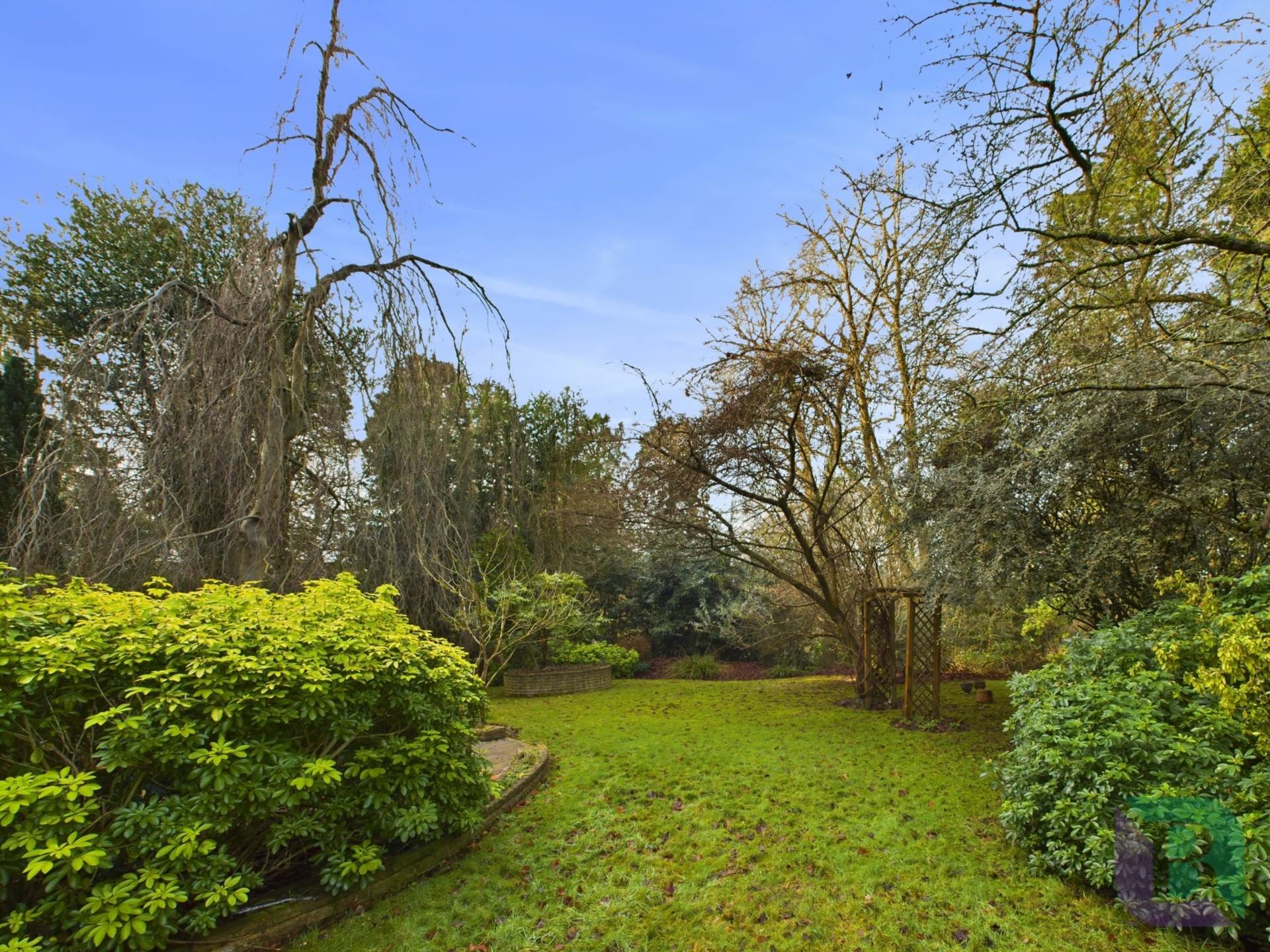 Church Road, Aspley Heath, Image 27