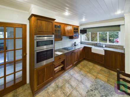 Church Road, Aspley Heath, Image 10
