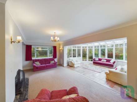 Church Road, Aspley Heath, Image 3