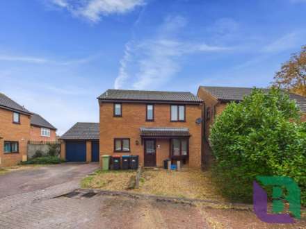 3 Bedroom Detached, Hockliffe Brae, Walnut Tree