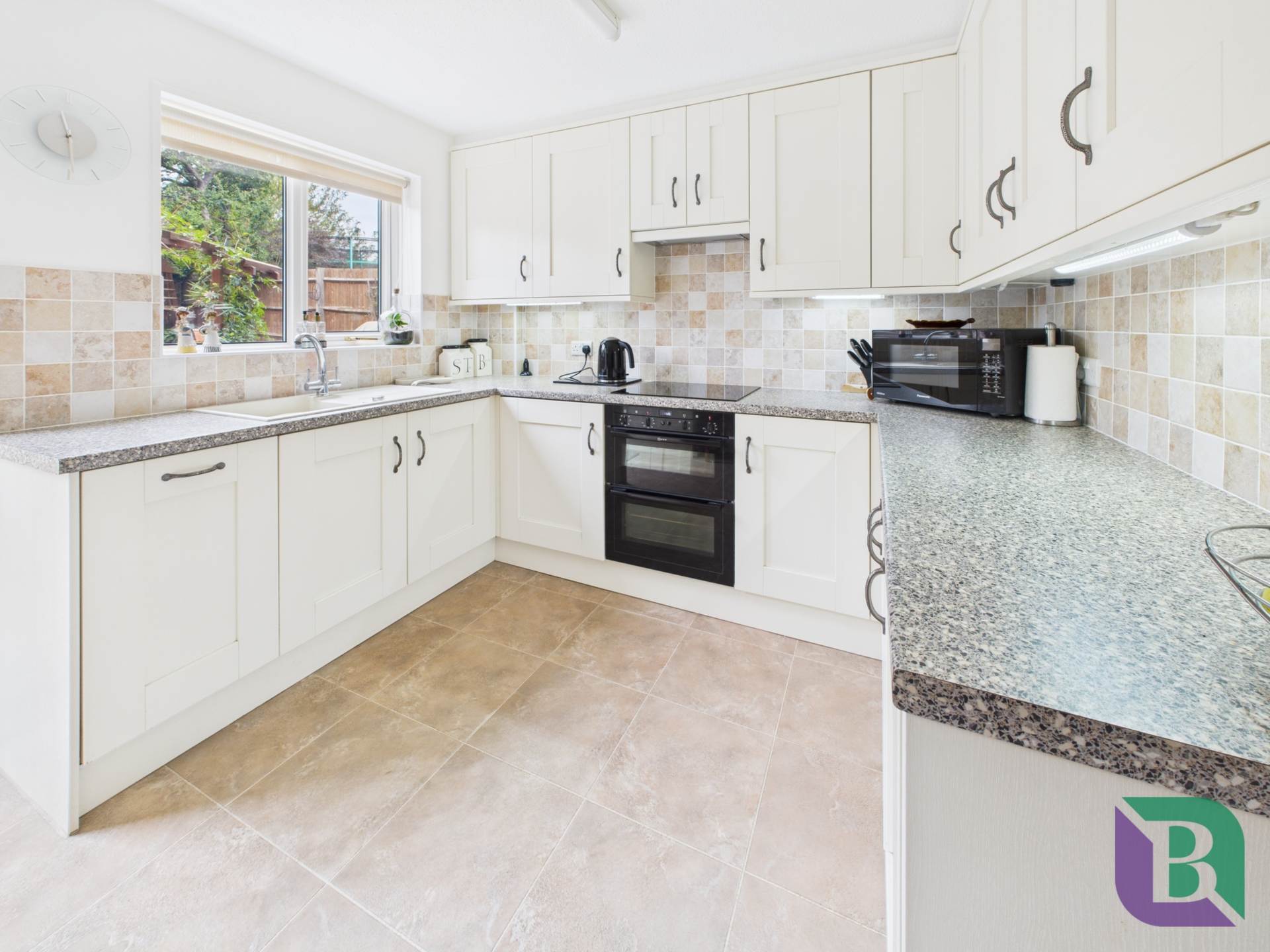 Browns Way, Aspley Guise, Image 4