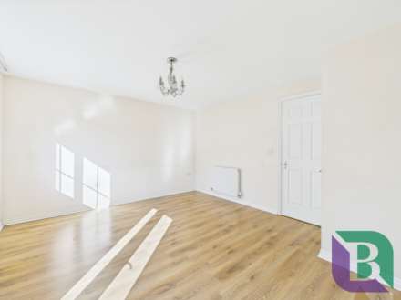 Lydbrook Lane, Woburn Sands, Image 6