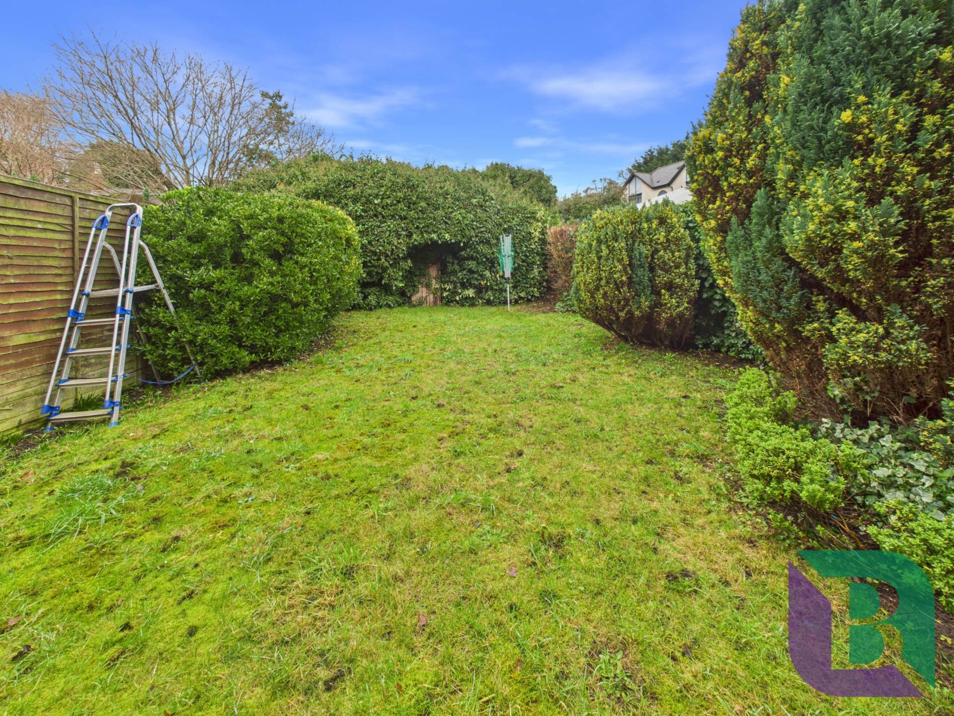 Bedford Road, Aspley Guise, Image 2