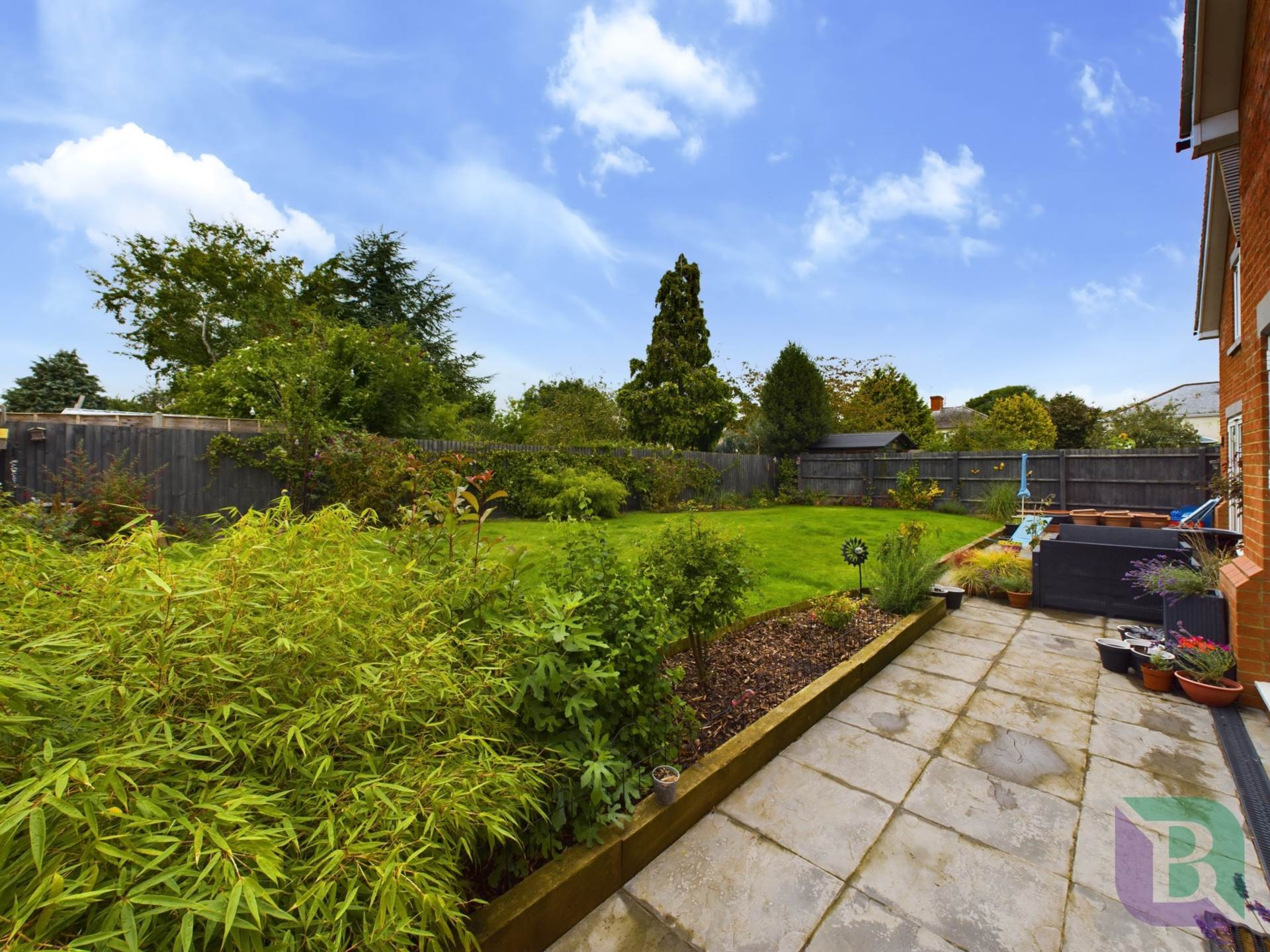 Hill View, Newport Pagnell, Image 26