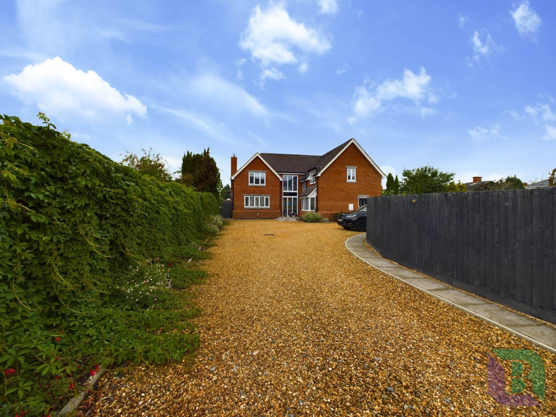 Hill View, Newport Pagnell, Image 28