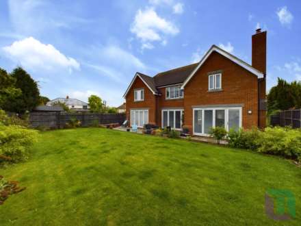 Hill View, Newport Pagnell, Image 24